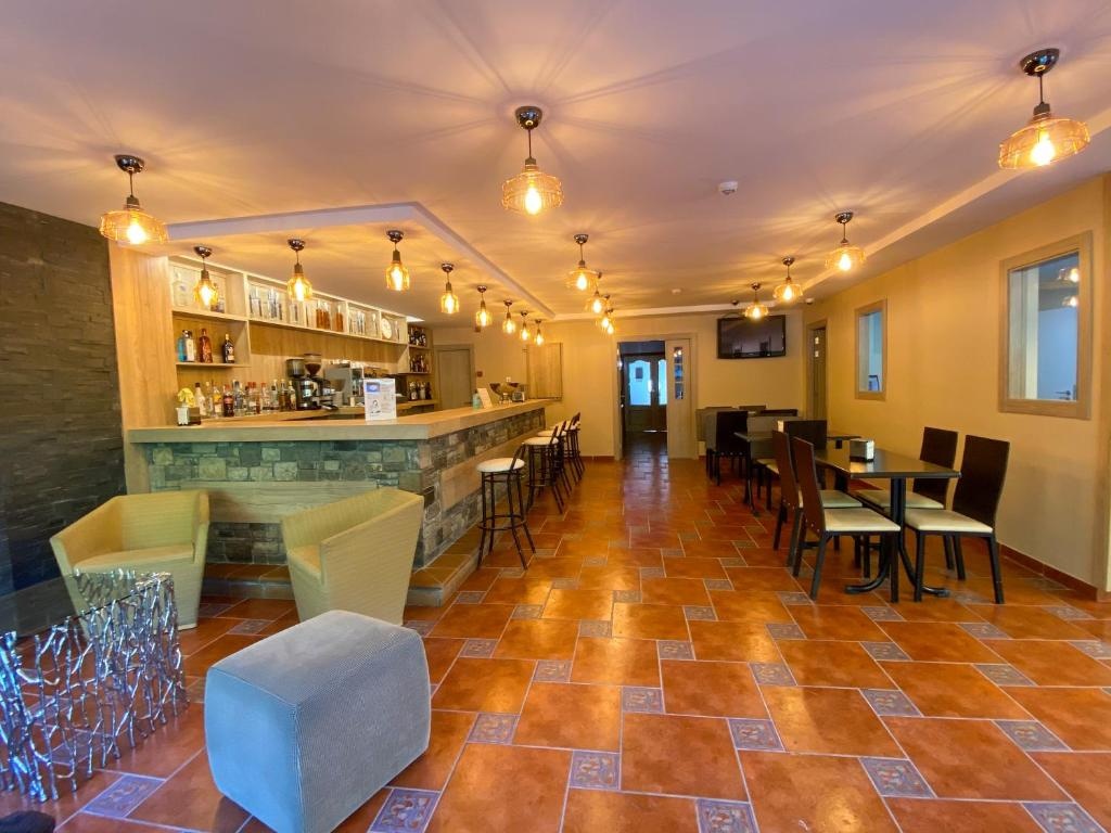 Hotel Vall Ski  Facilities  Barlounge 7   Copy